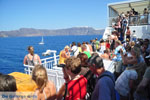 JustGreece.com Aankomst with boot on Santorini | In the verte Firostefani and Fira - Foto van JustGreece.com